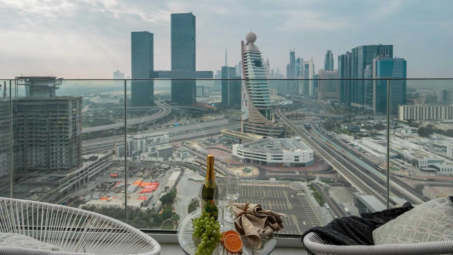 Frank Porter - Park Gate Dubai